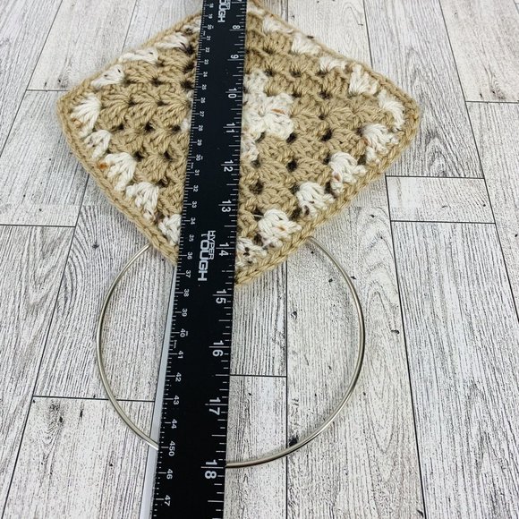 Kitchy Retro 70s Crotchet Owl Towel Holder Kitchen Bathroom Cottage Granny Core - Picture 7 of 9